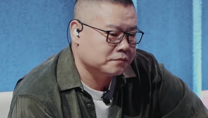 岳云鹏再谈昔日打工经历！因6块钱被顾客轮番辱骂3小时后崩溃大哭