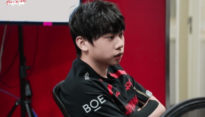 资讯：冷少谈JDG训练赛暴打HLE！阿乐单杀宙斯结果让IG爆杀
