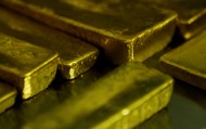金灿荣：中国在美国存放的黄金，眼下该不该跟风运回来？