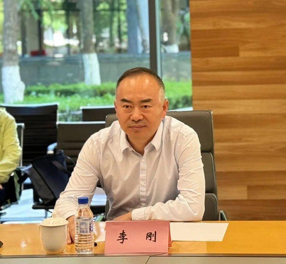 园区资讯丨沈阳市政府副市长李刚一行赴沈阳国际软件园参观调研