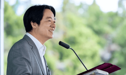 台海局势升级？不到24小时，38架次战机集结，直冲台海，这下台独该慌了